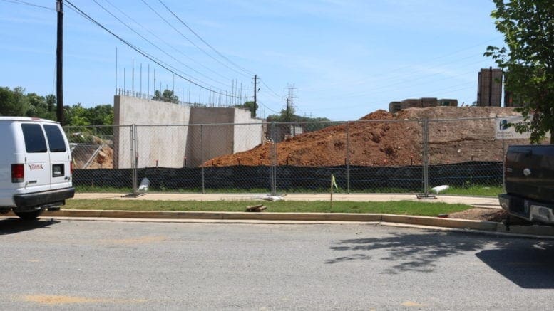 Construction on the Riverview Landing site (photo by Larry Felton Johnson)