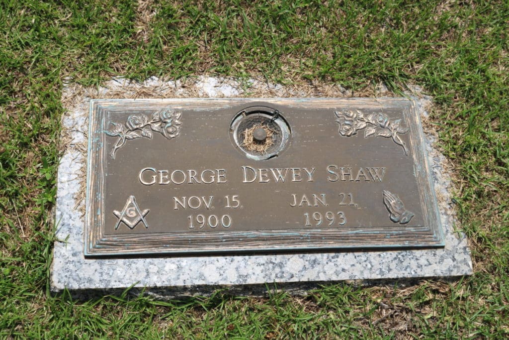 Markers at Mount Harmony Memorial Gardens (photo by Larry Felton Johnson)