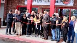 Ribbon Cutting Ceremony at Isabella's Pizza and Wings (photo by Larry Felton Johnson)