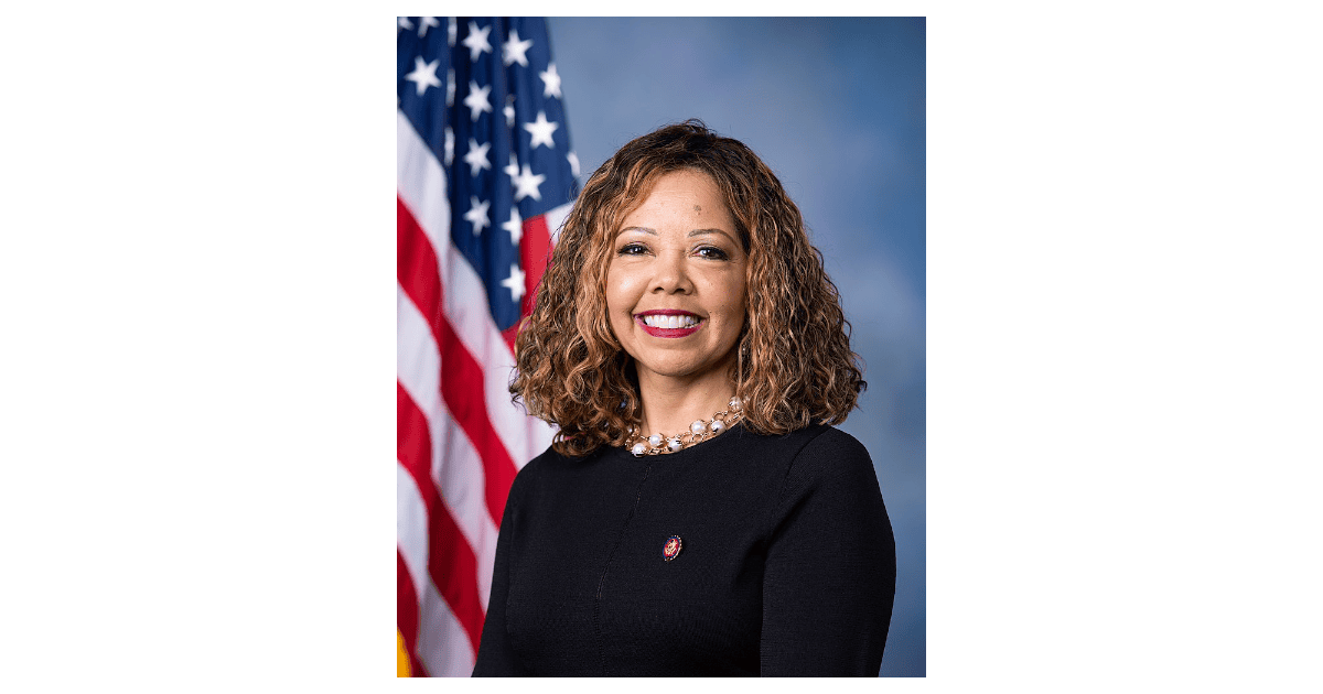 McBath inaugurates "Summer in the 6th" photo contest - Cobb Courier