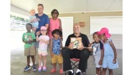 Austell Mayor Ollie Clemons reading to children