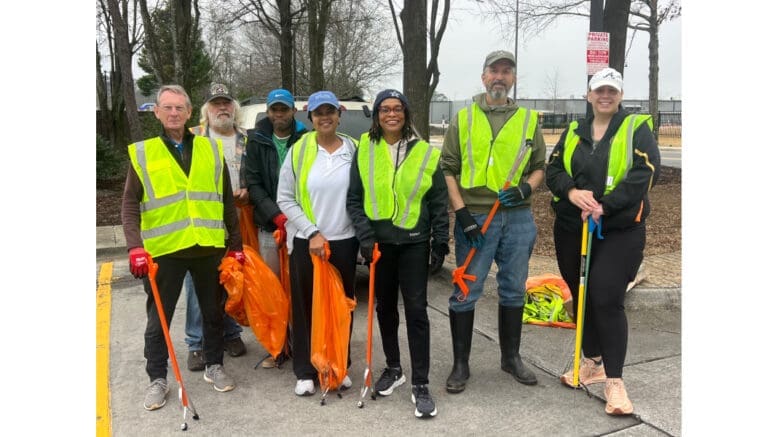 Group photo of the volunteer of the litter cleanup on the East West Connector